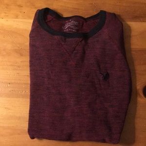 American Eagle Long sleeve sweater